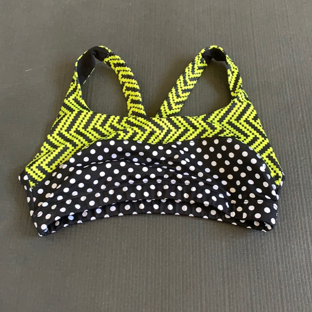 Onzie Polka Dot/Geo Print Racerback Sports Bra M/L